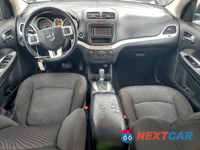 Zdjęcie 8 z 13 samochodu: 2015 DODGE JOURNEY SE VIN:3C4PDCAB0FT679705 - miniatura