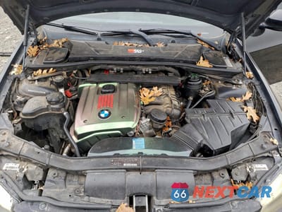 Zdjęcie 11 z 12 samochodu: 2010 BMW 328 I VIN:WBAPH7C57AA175913 - miniatura