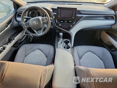 Zdjęcie 8 z 13 samochodu: 2021 TOYOTA CAMRY LE VIN:4T1C11AKXMU596907 - miniatura