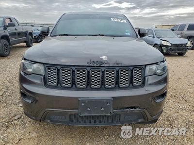 Piąte zdjęcie samochodu w środku: 2019 JEEP GRAND CHEROKEE LAREDO VIN:1C4RJEAGXKC819919 - miniatura