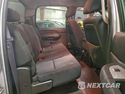 Zdjęcie 10 z 12 samochodu: 2011 CHEVROLET SILVERADO K1500 LT VIN:3GCPKSE31BG255326 - miniatura