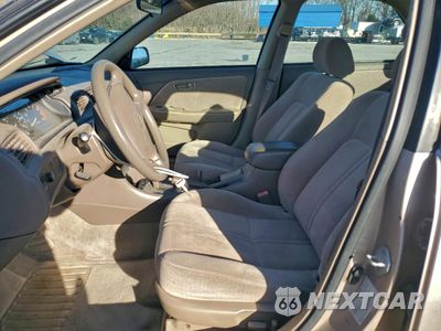 Zdjęcie 7 z 14 samochodu: 1999 TOYOTA CAMRY CE VIN:4T1BG22K3XU530153 - miniatura