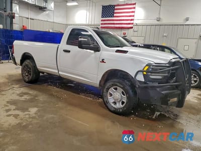 Czwarte zdjęcie samochodu z boku: 2023 RAM 3500TRADESMAN REG 6 VIN:3C63R3AL1PG601220 - miniatura