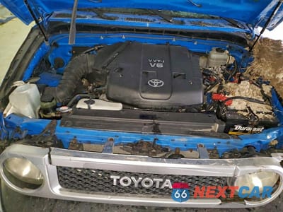 Zdjęcie 11 z 12 samochodu: 2007 TOYOTA FJ CRUISER VIN:JTEBU11F570008042 - miniatura