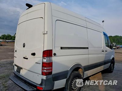 Trzecie zdjęcie samochodu z tyłu: 2017 MERCEDES BENZ SPRINTER DELIVERY VAN VIN:WD3PE7CD8HP524436 - miniatura
