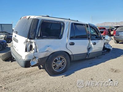 Trzecie zdjęcie samochodu z tyłu: 2004 FORD EXPEDITION XLS VIN:1FMRU13W24LA52098 - miniatura