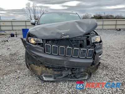 Piąte zdjęcie samochodu w środku: 2017 JEEP GRAND CHEROKEE LIMITED VIN:1C4RJEBG8HC622738 - miniatura