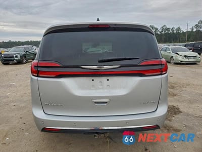 Zdjęcie 6 z 12 samochodu: 2023 CHRYSLER PACIFICA LIMITED VIN:2C4RC1GG9PR597768 - miniatura