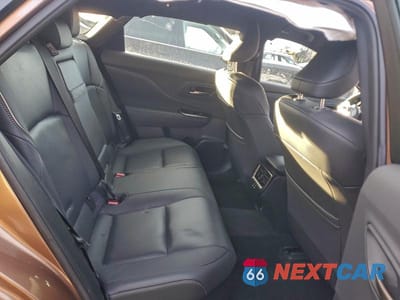 Zdjęcie 11 z 13 samochodu: 2025 TOYOTA CROWN SIGNIA XLE VIN:JTDACAAJ1S3003550 - miniatura