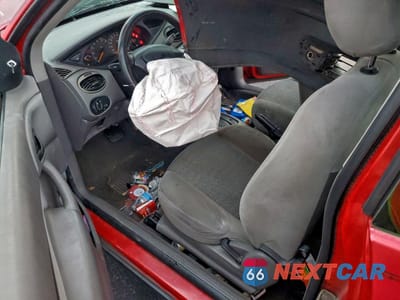 Zdjęcie 8 z 13 samochodu: 2000 FORD FOCUS ZX3 VIN:3FAFP3132YR173357 - miniatura