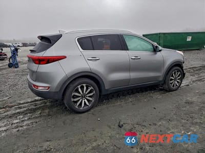 Trzecie zdjęcie samochodu z tyłu: 2019 KIA SPORTAGE EX VIN:KNDPNCAC7K7600485 - miniatura
