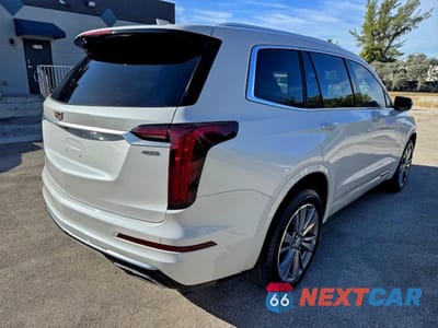 Trzecie zdjęcie samochodu z tyłu: 2021 CADILLAC XT6 PREMIUM LUXURY VIN:1GYKPCRSXMZ230618 - miniatura