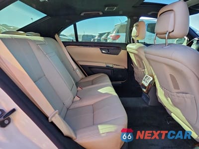 Zdjęcie 10 z 11 samochodu: 2009 MERCEDES-BENZ S 550 4MATIC VIN:WDDNG86X49A261312 - miniatura