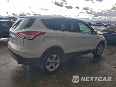 Trzecie zdjęcie samochodu z tyłu: 2015 FORD ESCAPE SE VIN:1FMCU9GX7FUA97364 - miniatura