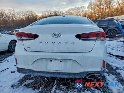 Zdjęcie 6 z 12 samochodu: 2019 HYUNDAI SONATA SE VIN:5NPE24AF0KH820403 - miniatura
