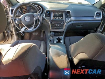 Zdjęcie 8 z 14 samochodu: 2019 JEEP GRAND CHEROKEE LAREDO VIN:1C4RJFAG9KC627042 - miniatura