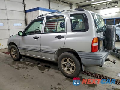 Drugie zdjęcie samochodu z przodu: 2001 CHEVROLET TRACKER VIN:2CNBJ13C016952812 - miniatura