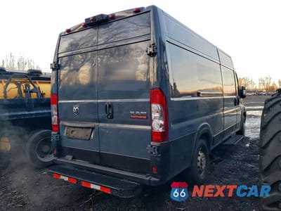 Trzecie zdjęcie samochodu z tyłu: 2020 RAM PROMASTER DELIVERY VAN VIN:3C6URVJG9LE133942 - miniatura