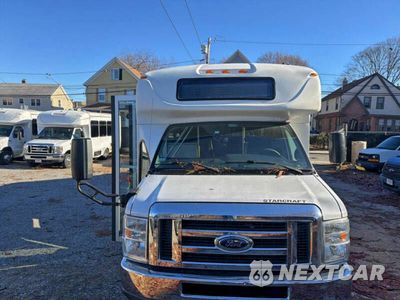 Zdjęcie 7 z 10 samochodu: 2017 FORD ECONOLINE E450 SUPER DUTY CUTAWAY VAN VIN:1FDFE4FS9HDC32527 - miniatura