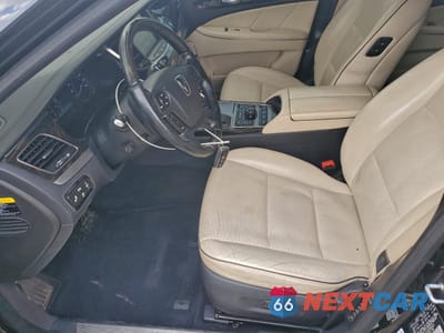 Zdjęcie 7 z 12 samochodu: 2015 HYUNDAI EQUUS SIGNATURE VIN:KMHGH4JH3FU093323 - miniatura