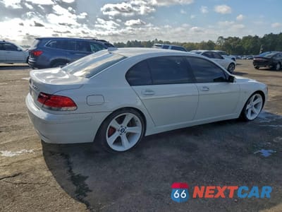 Trzecie zdjęcie samochodu z tyłu: 2006 BMW 750 LI VIN:WBAHN83506DT36501 - miniatura