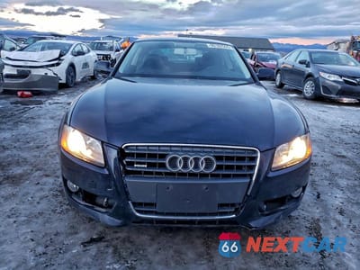 Piąte zdjęcie samochodu w środku: 2011 AUDI A5 PREMIUM VIN:WAUCFAFR0BA062516 - miniatura