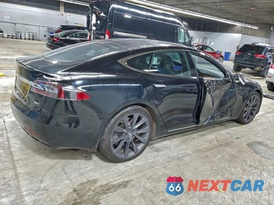 Trzecie zdjęcie samochodu z tyłu: 2017 TESLA MODEL S VIN:5YJSA1E27HF189958 - miniatura