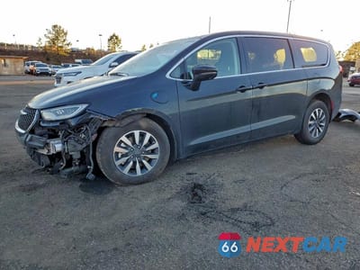 2023 CHRYSLER PACIFICA HYBRID TOURING L 2C4RC1L78PR562466 - główne zdjęcie licytacji z USA - miniatura