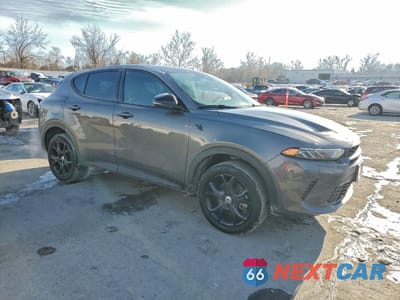 Czwarte zdjęcie samochodu z boku: 2024 DODGE HORNET GT VIN:ZACNDFAN2R3A39596 - miniatura