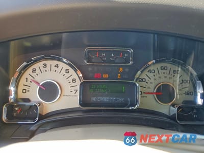 Zdjęcie 9 z 16 samochodu: 2012 FORD EXPEDITION XLT VIN:1FMJU1J50CEF04494 - miniatura