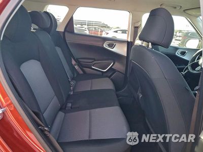 Zdjęcie 10 z 12 samochodu: 2023 KIA SOUL LX VIN:KNDJ23AU2P7191567 - miniatura