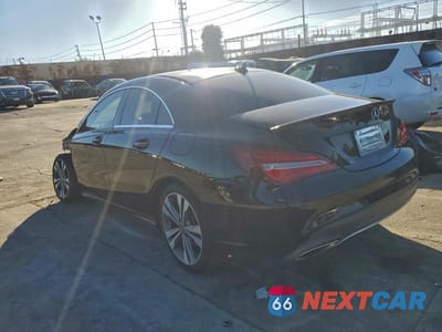 Drugie zdjęcie samochodu z przodu: 2019 MERCEDES-BENZ CLA 250 VIN:WDDSJ4EB4KN772245 - miniatura