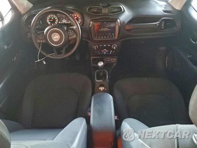 Zdjęcie 8 z 13 samochodu: 2018 JEEP RENEGADE LATITUDE VIN:ZACCJABH2JPH64804 - miniatura
