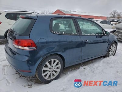 Trzecie zdjęcie samochodu z tyłu: 2011 VOLKSWAGEN GOLF VIN:WVWBA7AJ6BW009596 - miniatura