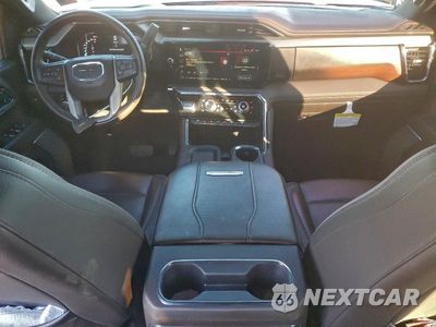 Zdjęcie 8 z 11 samochodu: 2024 GMC SIERRA K2500 DENALI VIN:1GT49REY8RF336127 - miniatura
