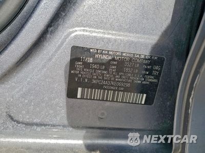 Zdjęcie 12 z 15 samochodu: 2019 HYUNDAI ACCENT SE VIN:3KPC24A37KE069298 - miniatura