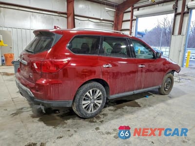 Trzecie zdjęcie samochodu z tyłu: 2019 NISS PATHFINDER SV VIN:5N1DR2MM4KC602171 - miniatura