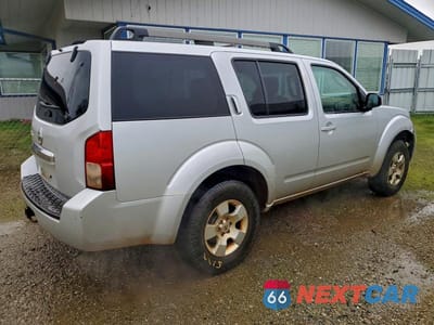 Trzecie zdjęcie samochodu z tyłu: 2012 NISSAN PATHFINDER S ** CLEAN TITLE * REPO ** VIN:5N1AR1NN9CC622910 - miniatura