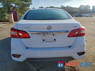 Zdjęcie 6 z 11 samochodu: 2018 NISSAN SENTRA S VIN:3N1AB7AP5JY250184 - miniatura