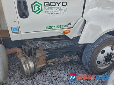 Zdjęcie 9 z 11 samochodu: 2020 INTERNATIONAL LT625 VIN:3HCDZAPR8LL845593 - miniatura