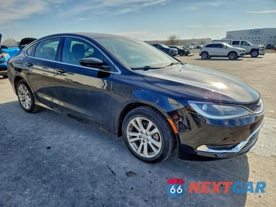 Czwarte zdjęcie samochodu z boku: 2015 CHRYSLER 200 VIN:1C3CCCAB0FN653465 - miniatura