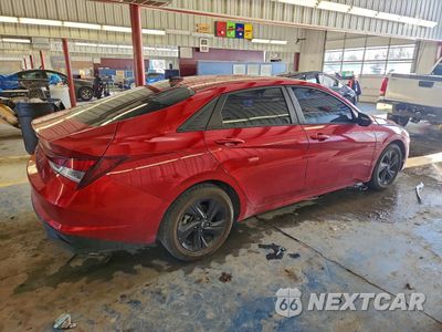 Trzecie zdjęcie samochodu z tyłu: 2021 HYUNDAI ELANTRA SEL VIN:5NPLM4AG6MH014109 - miniatura