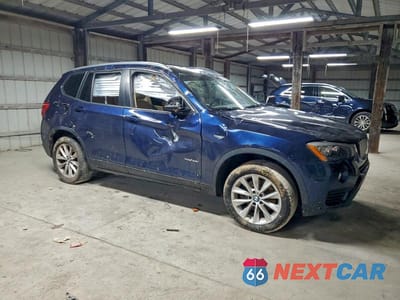 Czwarte zdjęcie samochodu z boku: 2015 BMW X3 XDRIVE28I VIN:5UXWX9C59F0D55101 - miniatura