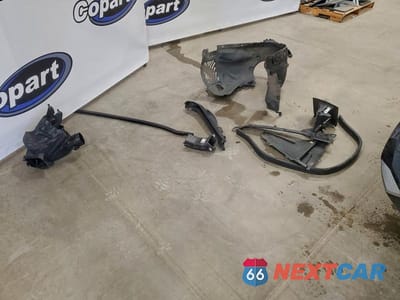 Zdjęcie 13 z 13 samochodu: 2024 BMW X1 XDRIVE28I VIN:WBX73EF07R5Z93512 - miniatura