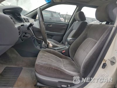 Zdjęcie 7 z 13 samochodu: 2001 TOYOTA CAMRY CE VIN:JT2BG22K210536571 - miniatura
