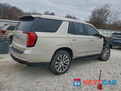 Trzecie zdjęcie samochodu z tyłu: 2021 GMC YUKON DENALI VIN:1GKS2DKL7MR296321 - miniatura