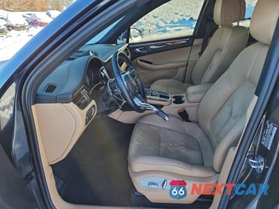 Zdjęcie 7 z 13 samochodu: 2021 PORSCHE MACAN S VIN:WP1AB2A58MLB35511 - miniatura
