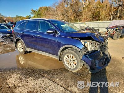 Czwarte zdjęcie samochodu z boku: 2019 KIA SORENTO L VIN:5XYPG4A32KG551649 - miniatura