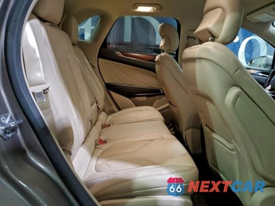 Zdjęcie 11 z 13 samochodu: 2017 LINCOLN MKC SELECT VIN:5LMCJ2D93HUL34678 - miniatura