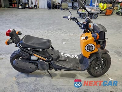 2011 HONDA NPS50 JH2AF580XBK703723 - główne zdjęcie licytacji z USA - miniatura